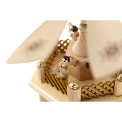 Weihnachtspyramide traditionell dreistöckig