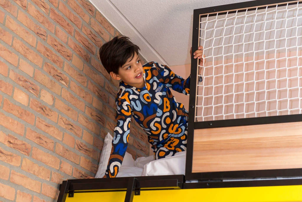 B.Nosy pyjama Zack met all over print blauw/multicolor