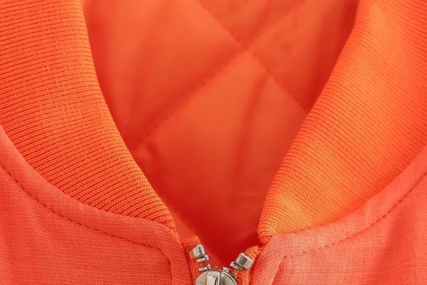 Opuscule - Tweekleurige bomberjack met rits en cropped pasvorm