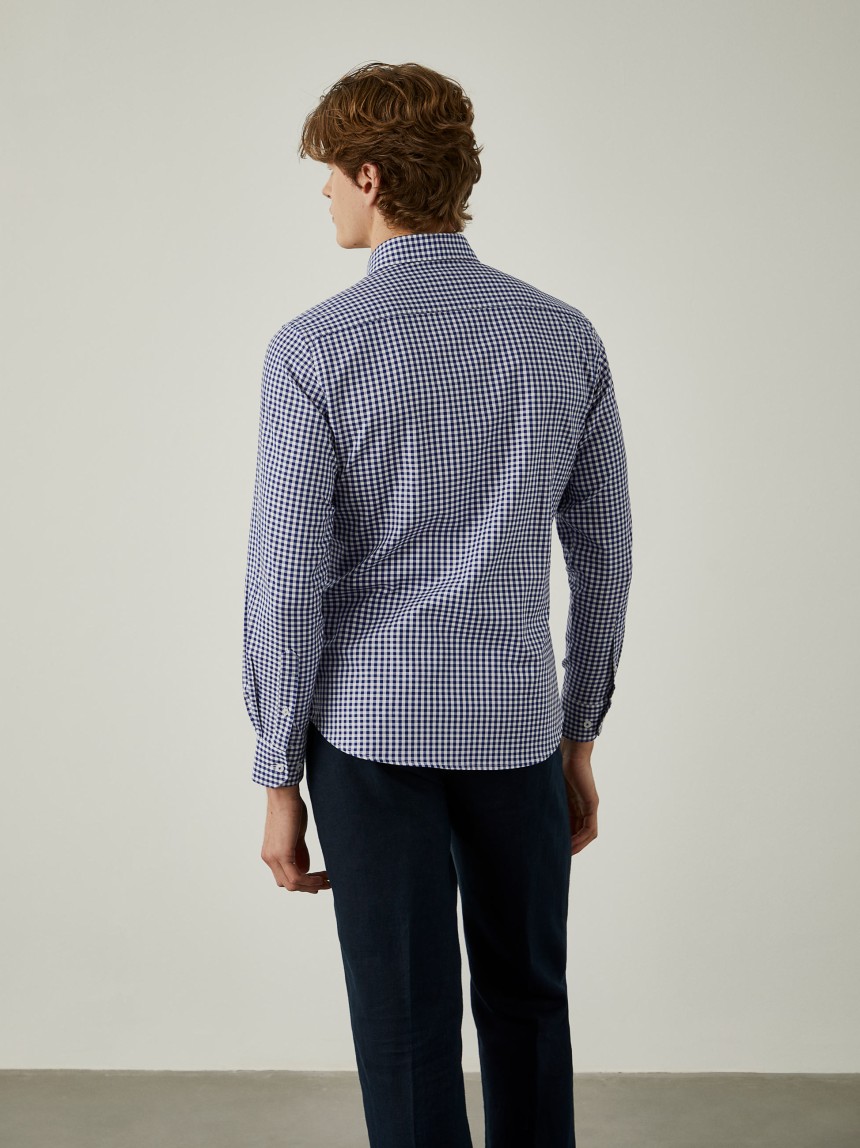 Camisa oxford aos quadrados slim fit