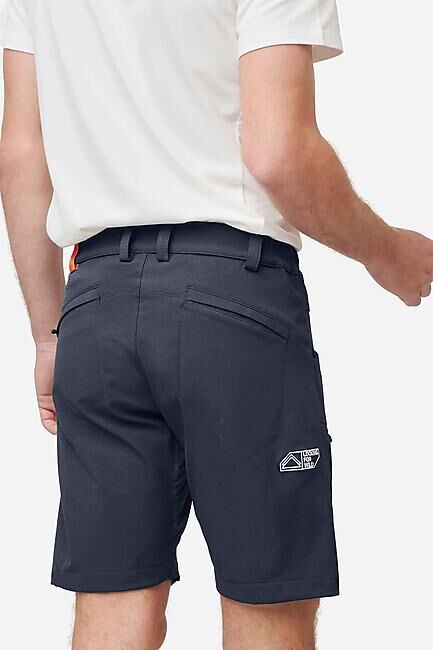 LOOKING FOR WILD - SHORT F208 SHORT