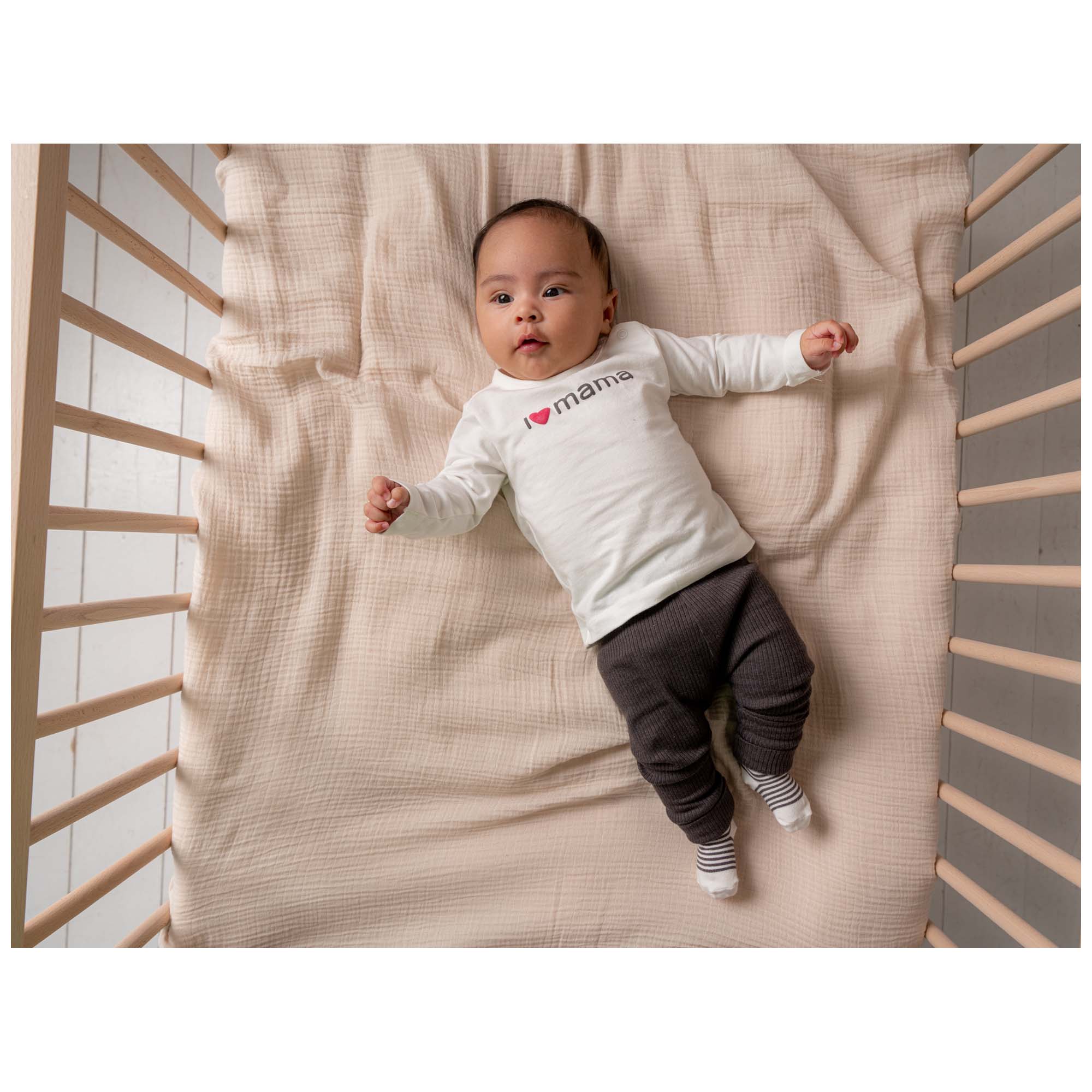 Prénatal newborn shirt mama lange mouwen tekst wit