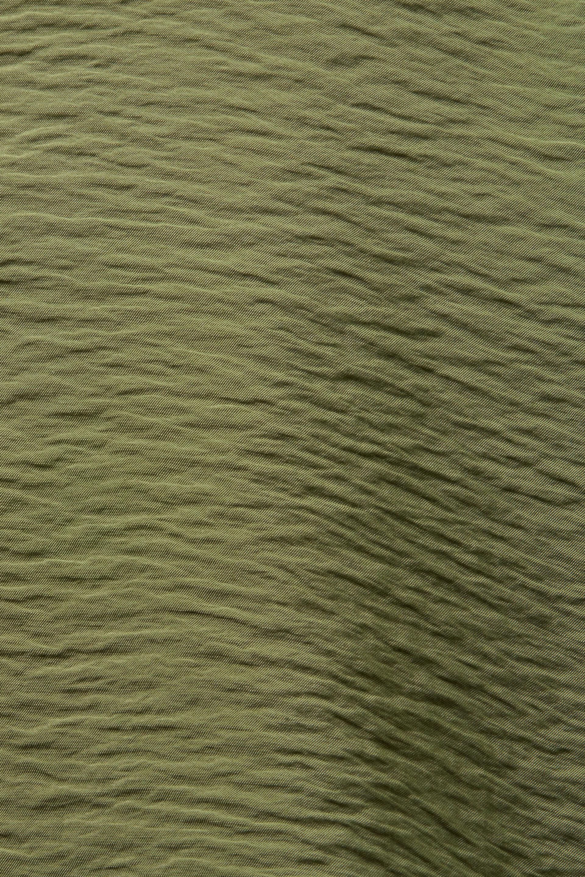 Blouses woven