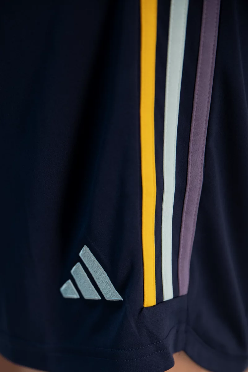 adidas Performance Real Madrid Away Replica Herren Short 2324