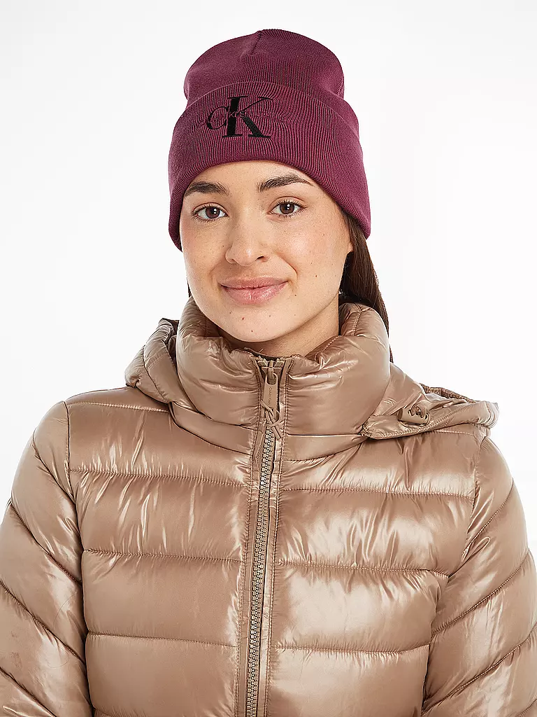 CALVIN KLEIN JEANS Mütze - Haube   beere