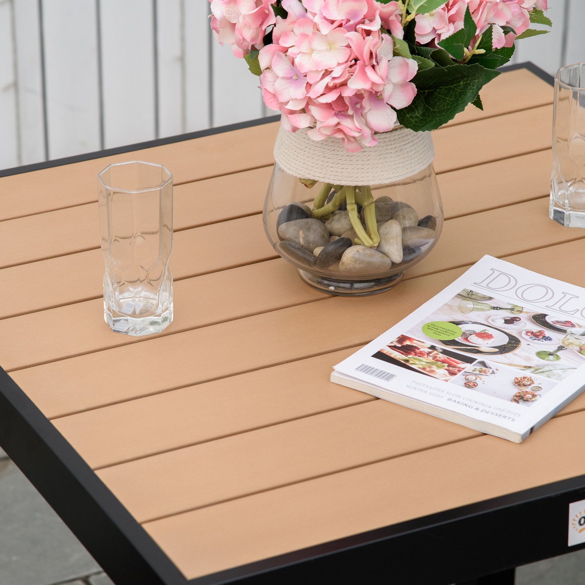 Outsunny Gartentisch mit Aluminium-Rohre 80L x 80B x 74H cm