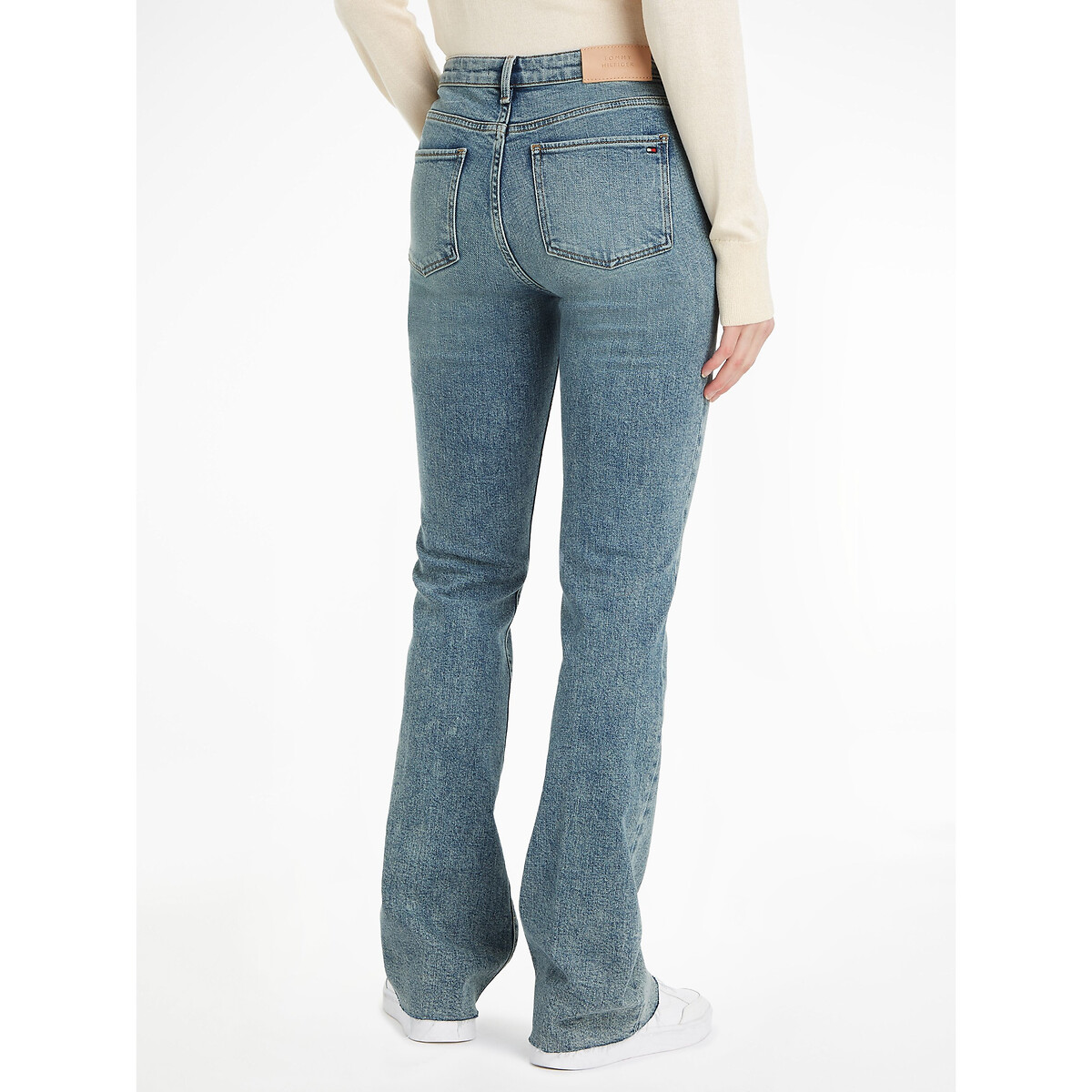 TOMMY HILFIGER<br>Calça jeans boca de sino degradê