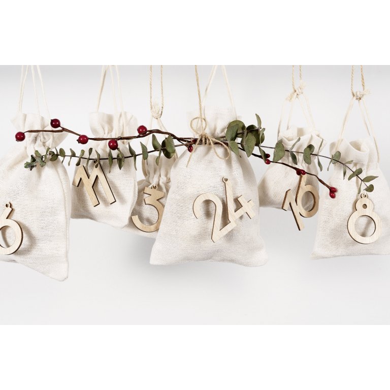 Adventskalender Zahlen aus Holz