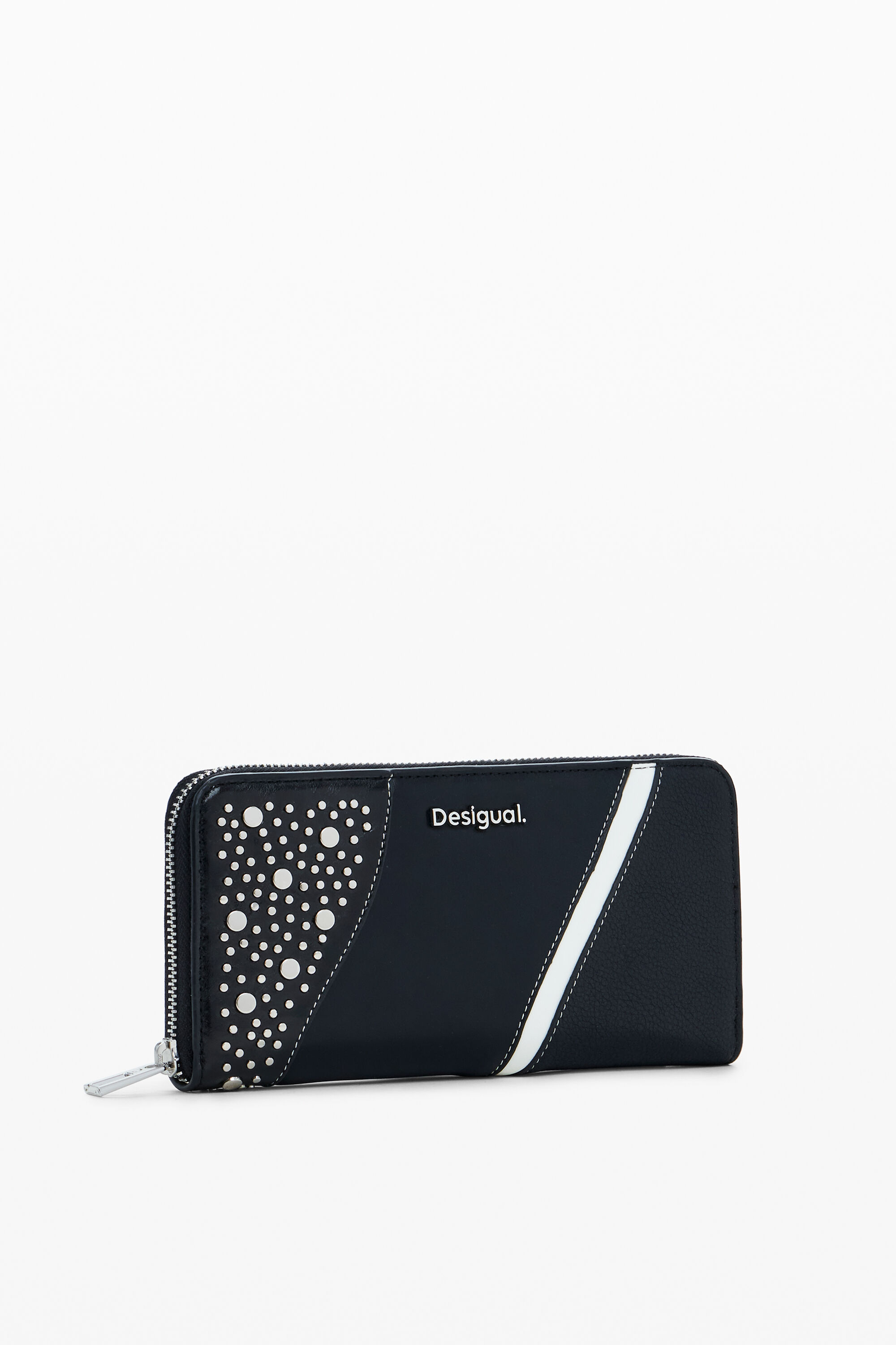Cartera tachas M