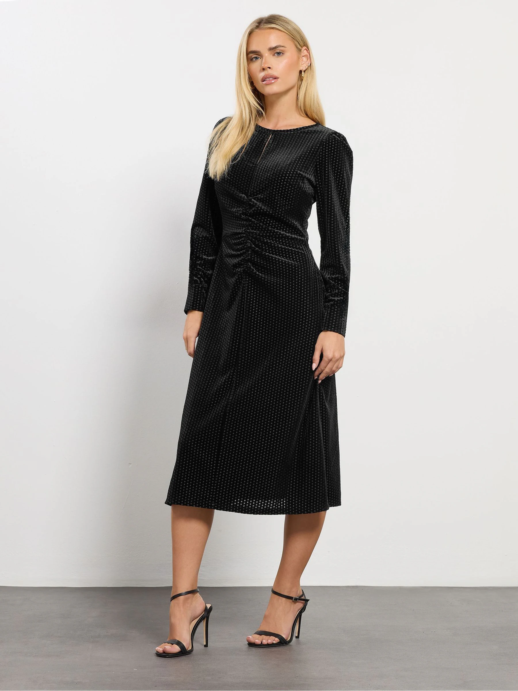 M&Co Petite Keyhole Velvet Dress