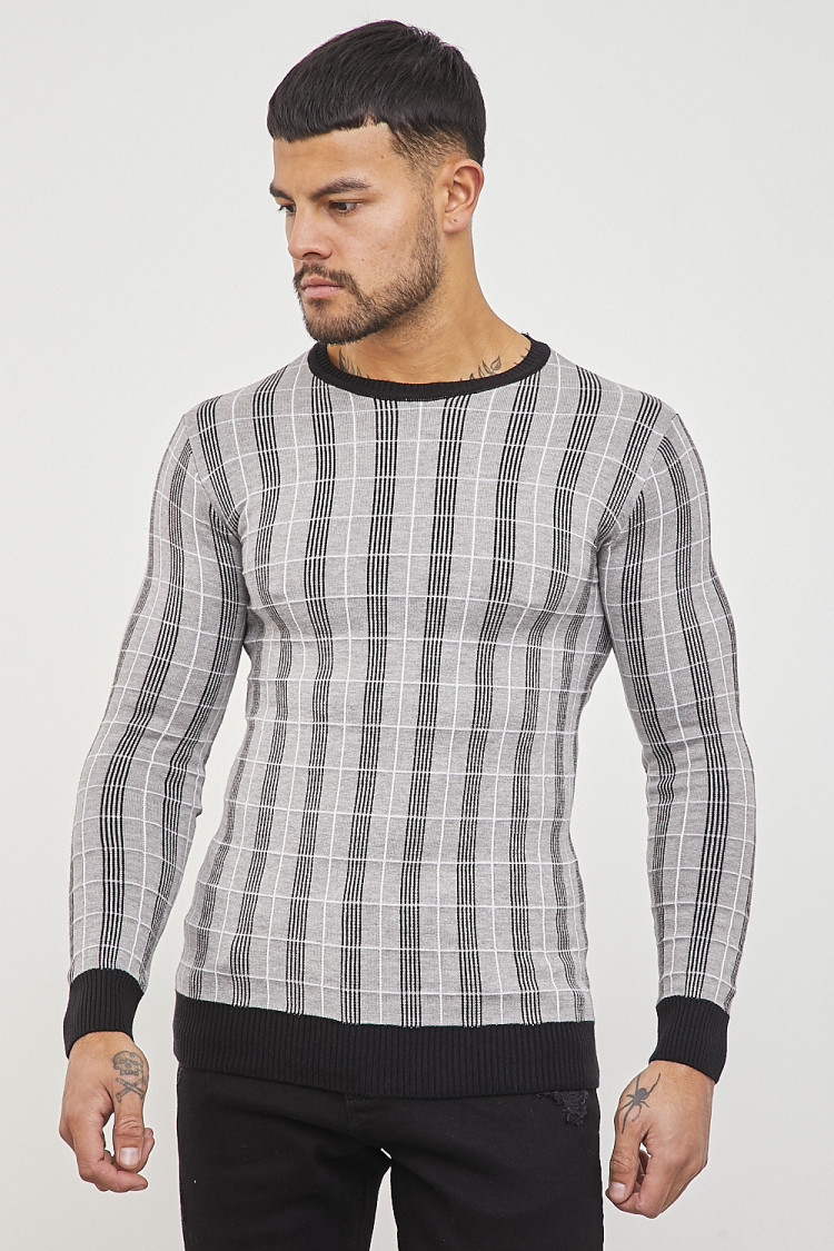 Pull gris imprimé à carreaux