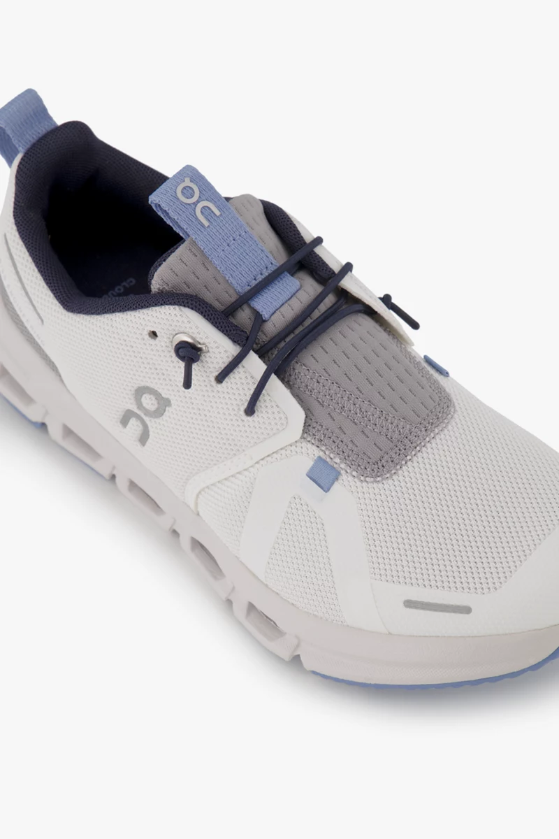 ON Cloud Sky Kinder Sneaker
