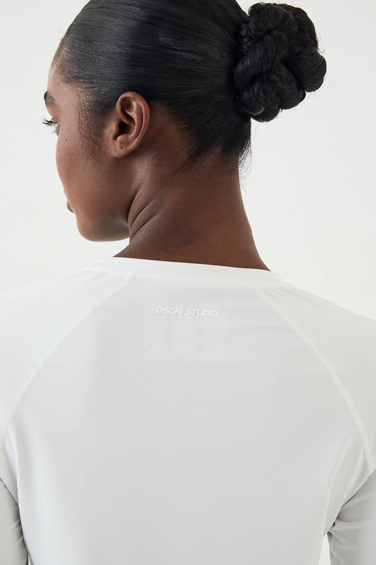 T-Shirt Manches Longues DSGN Studio Coupe Ample avec Inserts Mesh