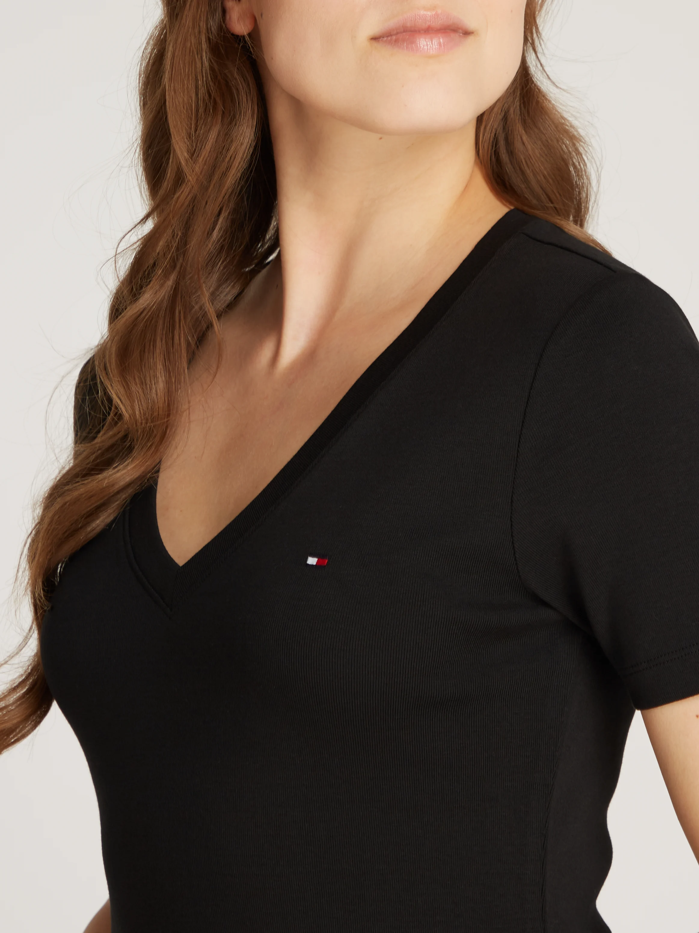 Tee-shirt ajusté col V en coton | Noir