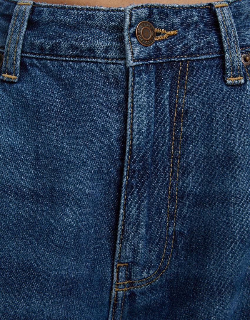 calça jeans de perna larga