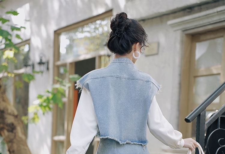 Cocaliso - Effen overhemd met kraag / Gewassen denim vest / Midi A-lijn rok met gemiddelde taille / Set