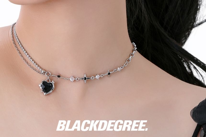 Black Degree - Hartvormige Strass Hanger Legering Ketting