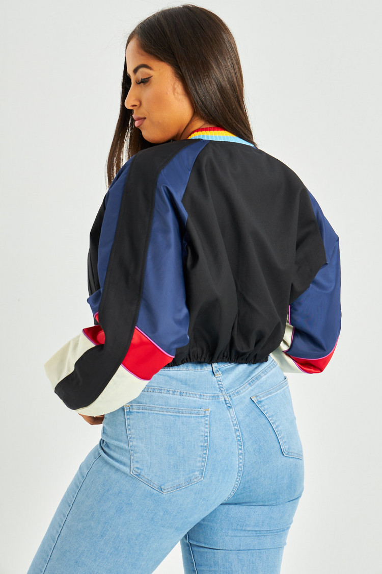 Veste courte noire colorée