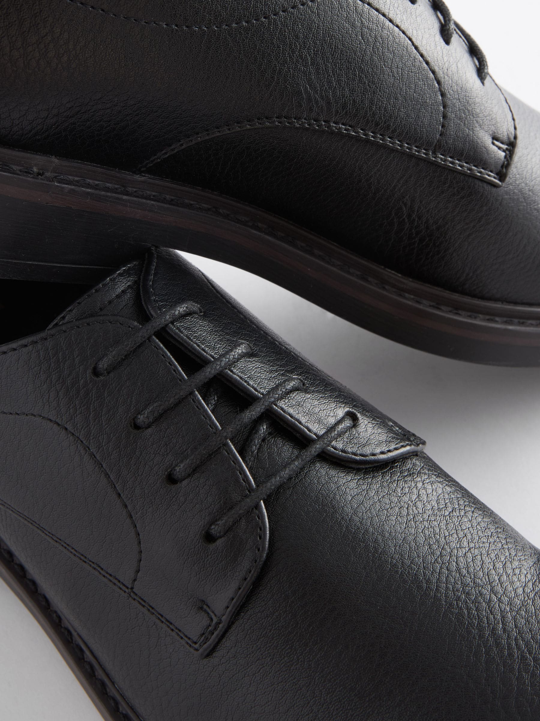 Zwart - Derby-schoenen met dikke zool