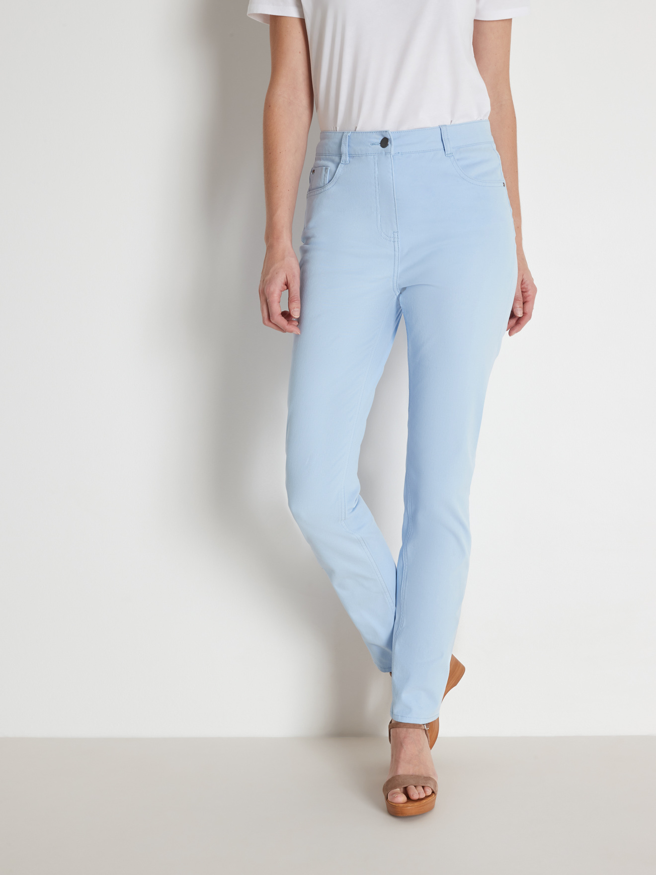 Pantalon 5 poches coupe droite