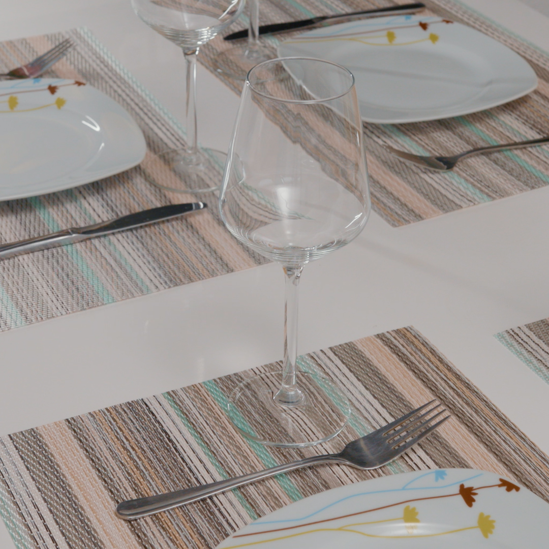 (6er Set) 45x30cm Hitzebeständige PVC Tischunterlage Abwaschbare Teller Untersetzer Tischset - Mint / Beige / Weiss