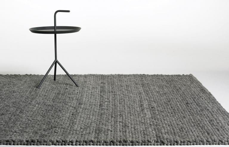 Hay Peas vloerkleed 140x200 soft grey