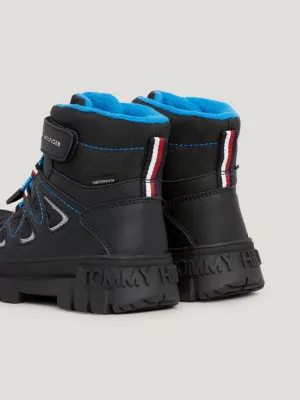Botas de cano curto impermeáveis com cadarço