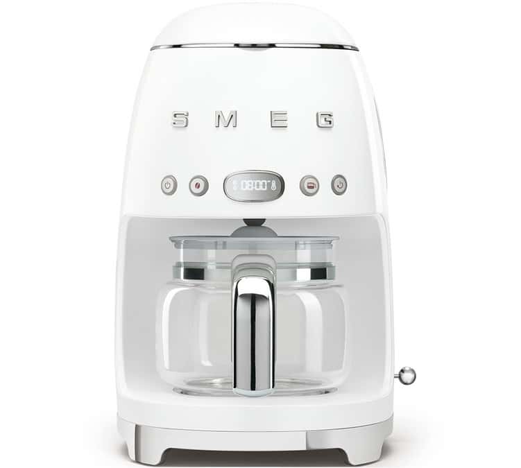 Cafetière SMEG filtre programmable - blanche DCF02WHEU + offre cadeaux