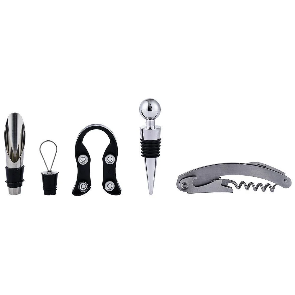 Set 4 accessoires à vin dans tonneau en bois