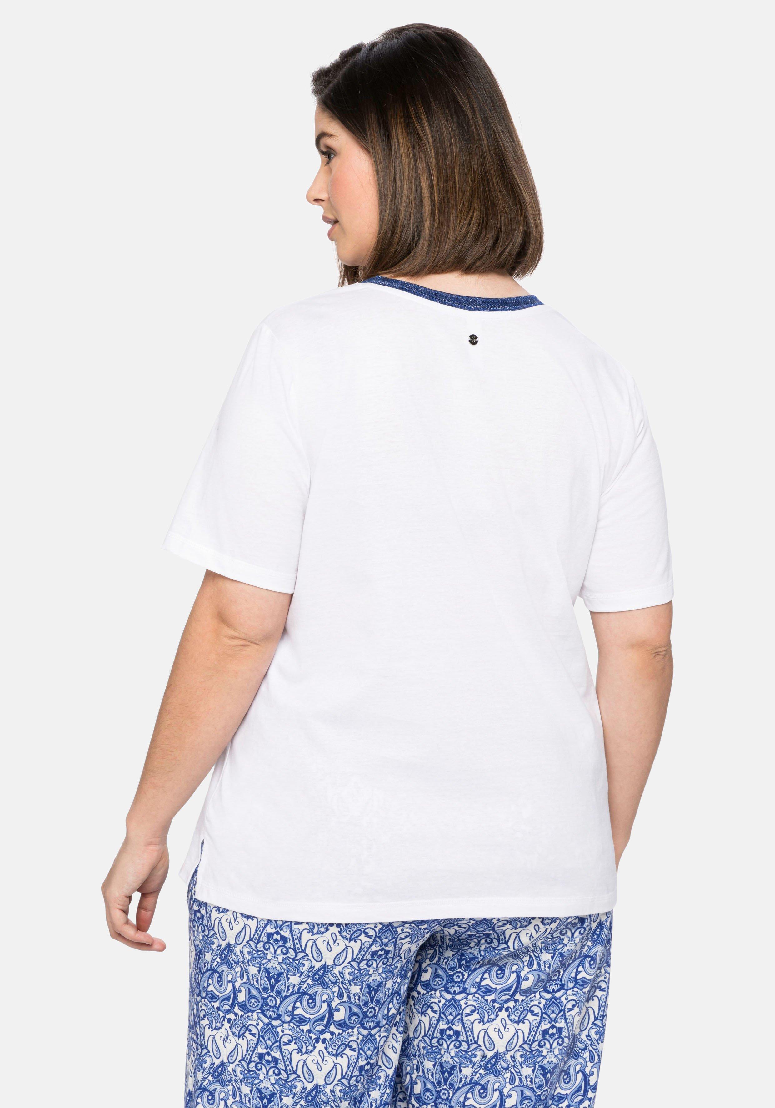 Shirt mit Effektgarn am Ausschnitt und Frontdruck