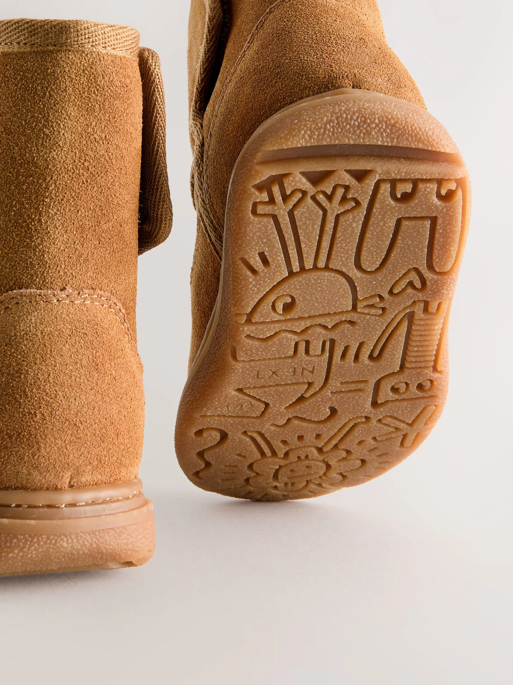 Lichtbruin - Water Repellent Suede Boots