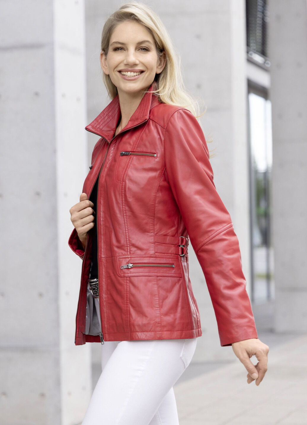 Lederkurzjacke von «Caminari»