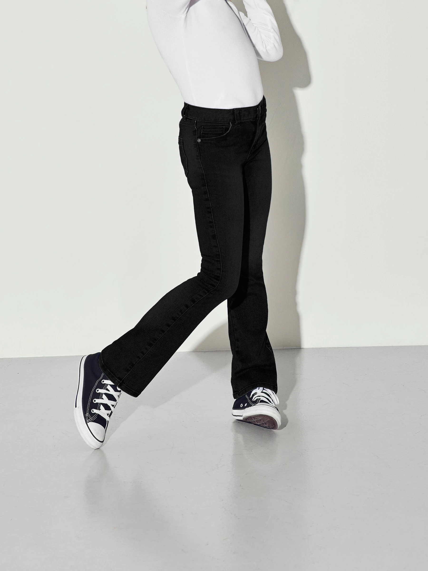 Zwart - ONLY - Kinderjeans met uitlopende pijpen en verstelbare taille