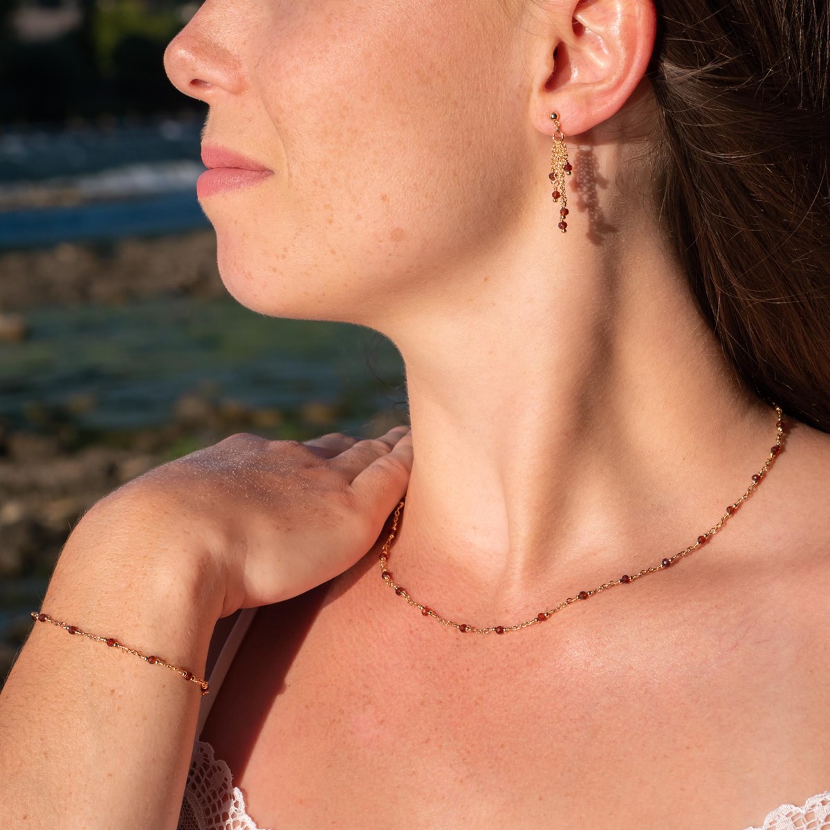 Boucles d'oreilles Bianca en pierres Grenat