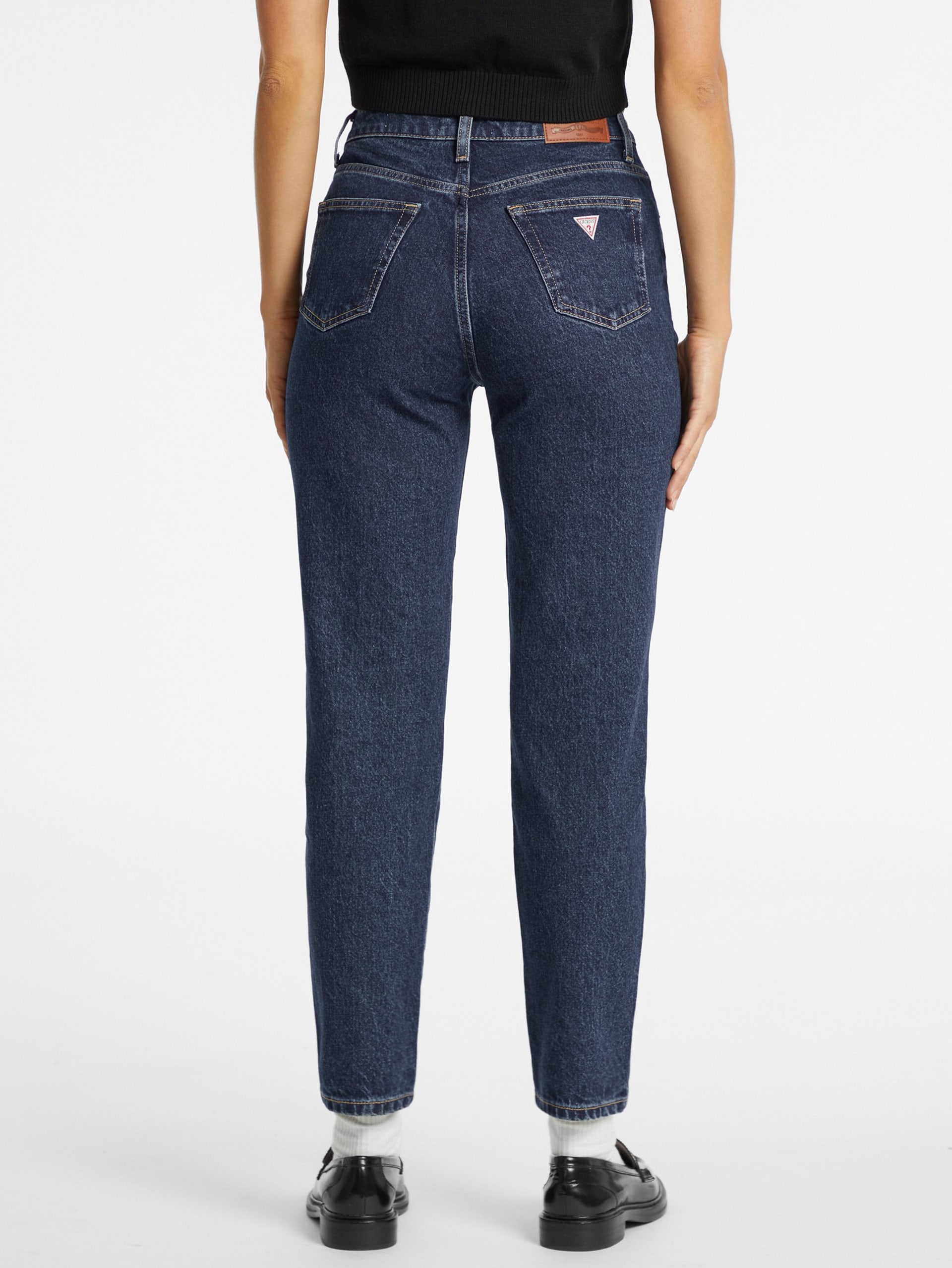 Calça jeans estilo mãe G06