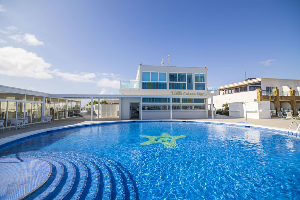 Fly & Go Tao Caleta Mar Logies - Hotel