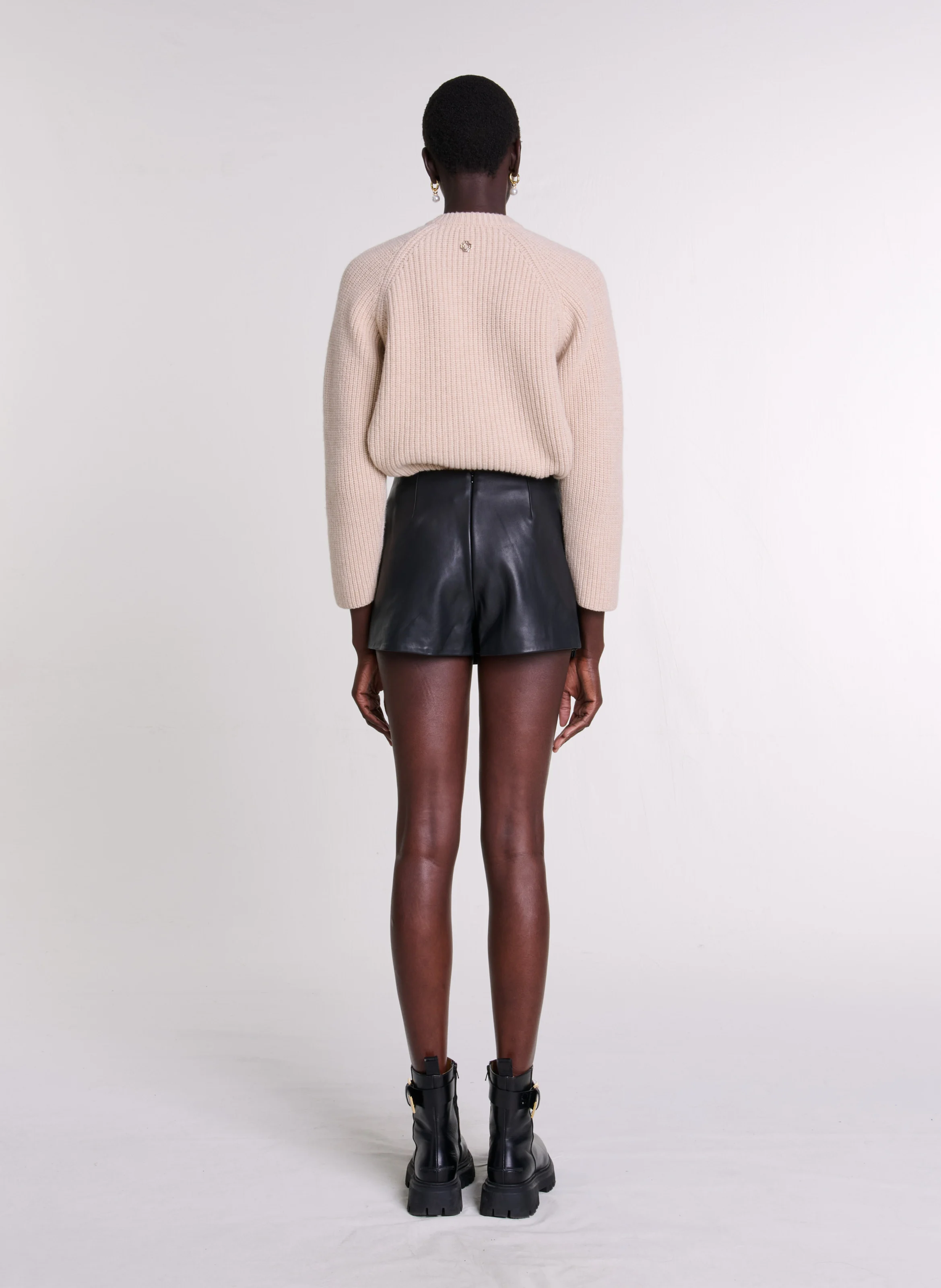 Jupe short courte en cuir | Noir