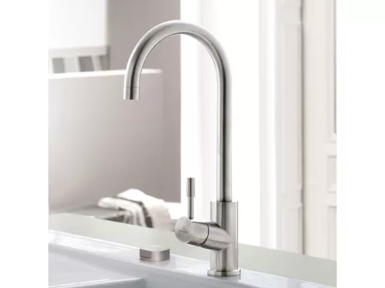 Robinet cuisine VILLEROY ET BOCH Umbrella flex acier massif poli