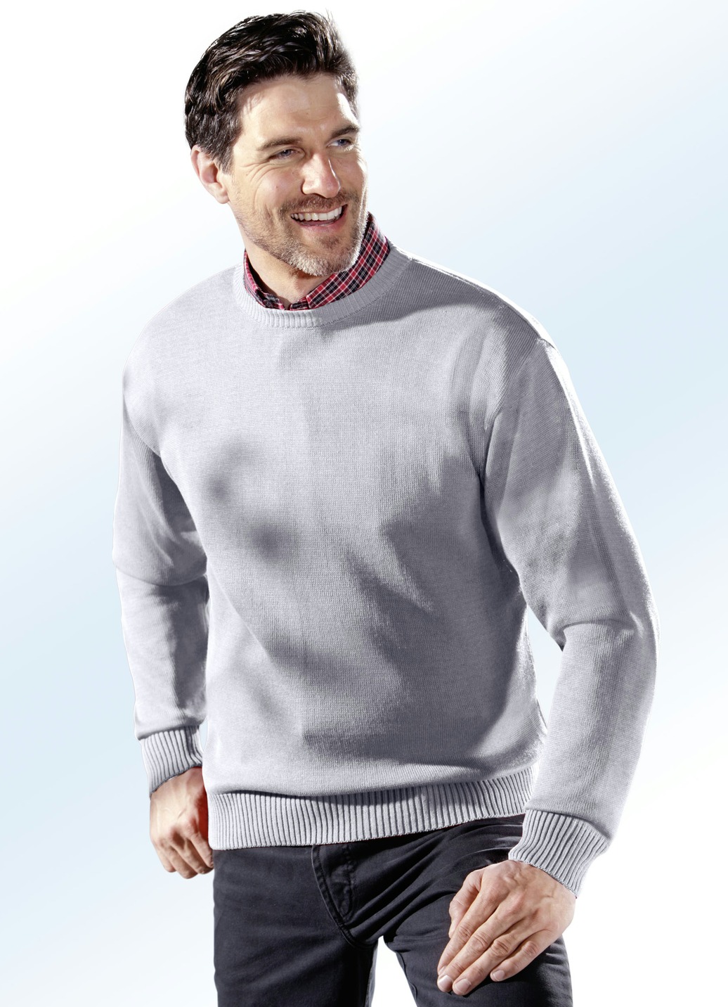 Pullover mit rundem Halsausschnitt in 4 Farben