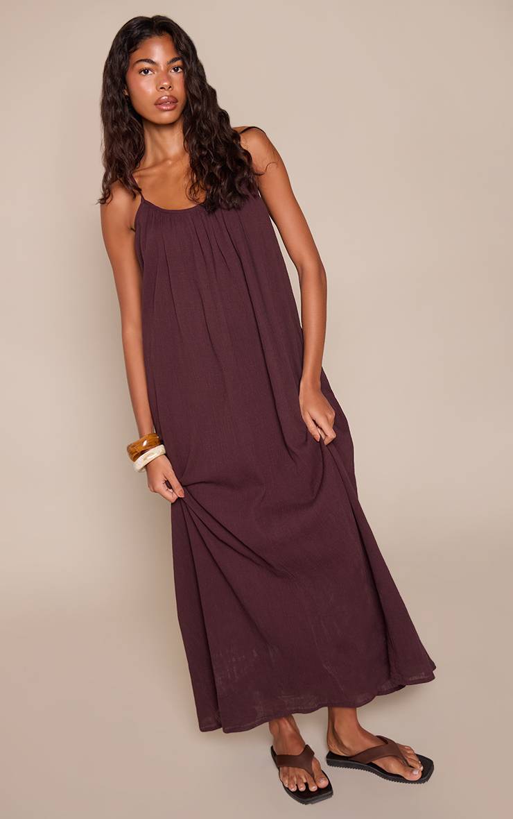 Marron Robe Longue Évasée À Encolure Arrondie Aspect Lin Texturé