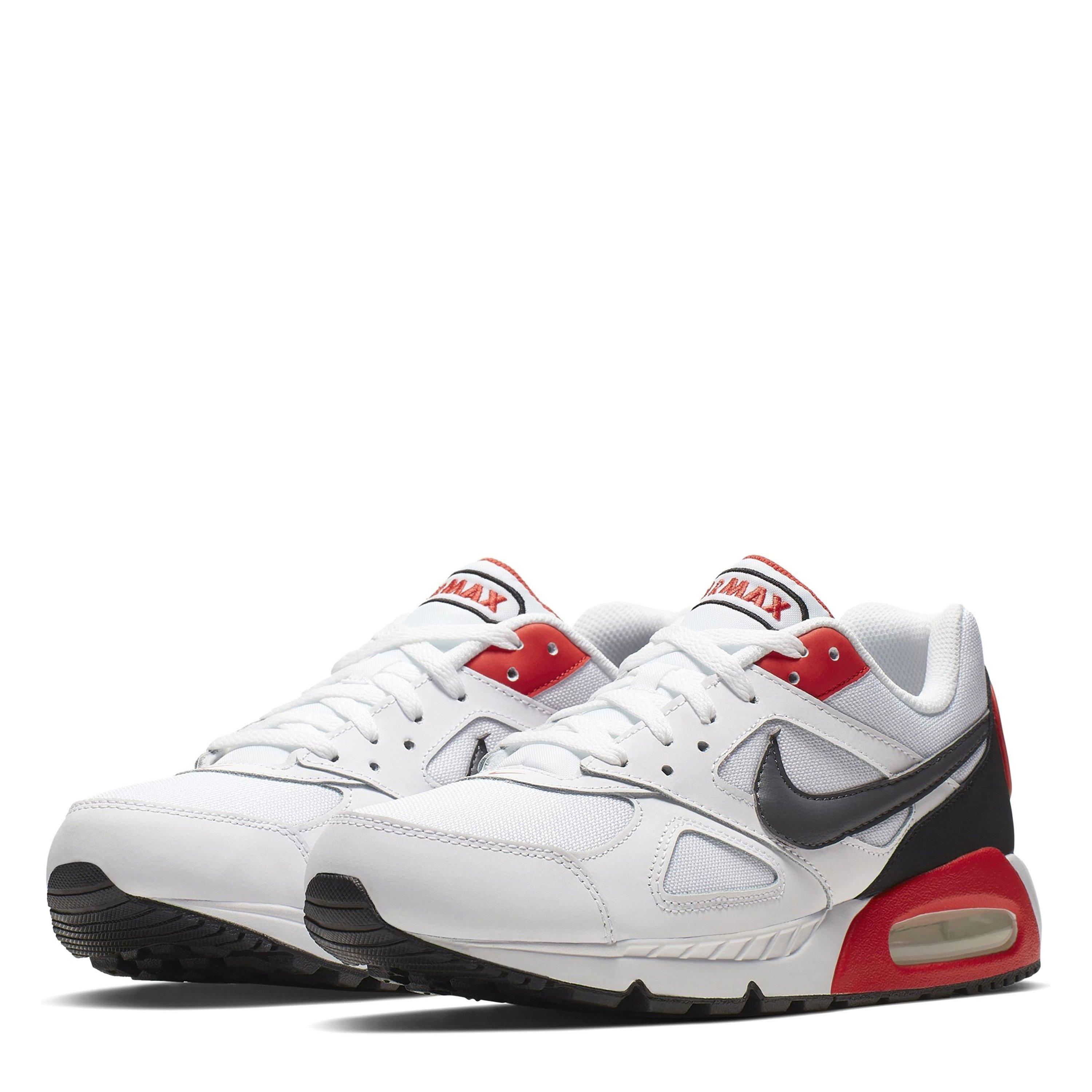 Nike Air Max IVO Trainers