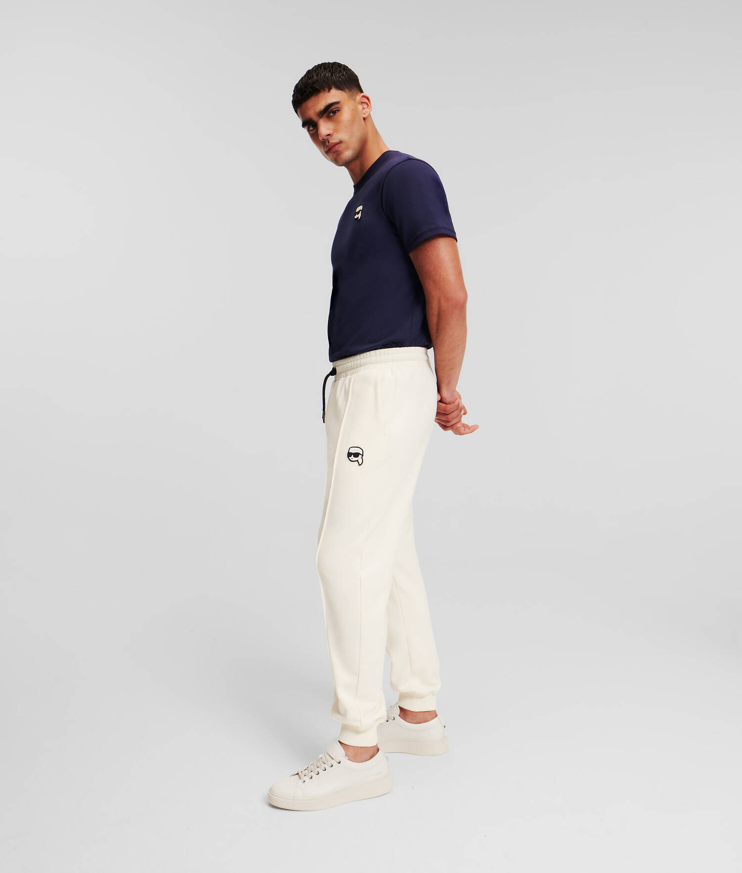 JOGGING KARL IKONIK PINCÉ