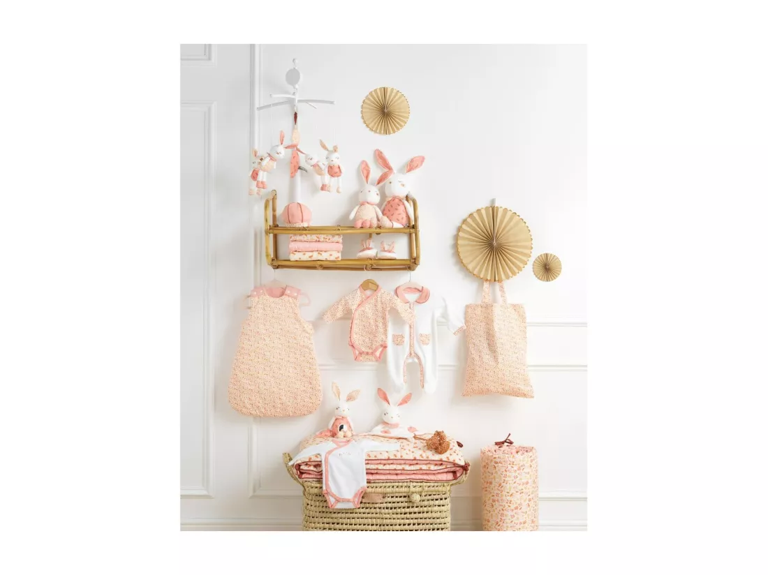 Doudou en velours blanc