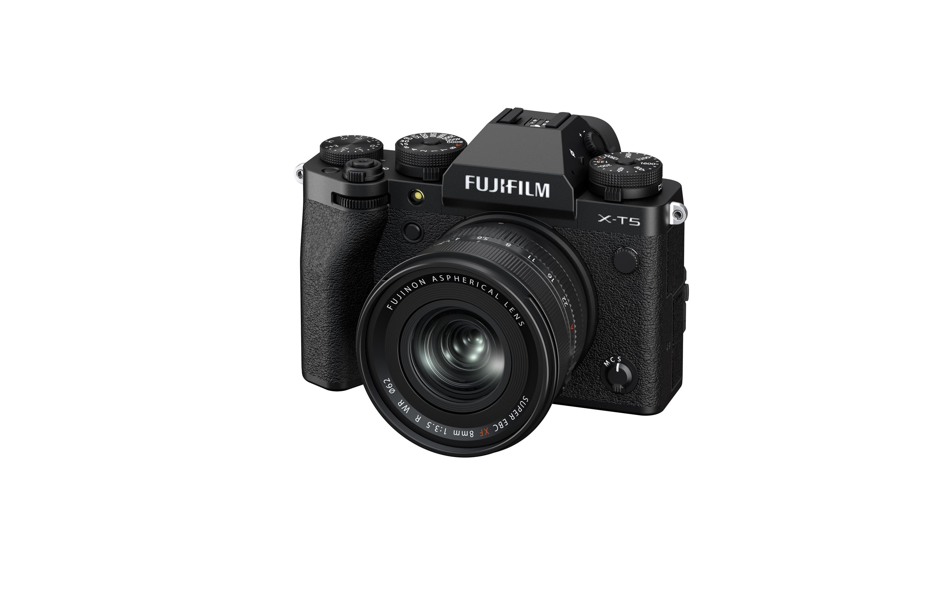 Festbrennweite FUJINON XF 8mm F/3.5 R WR – Fujifilm X-Mount<br>Kompaktes wetterfestes Ultraweitwinkelobjektiv