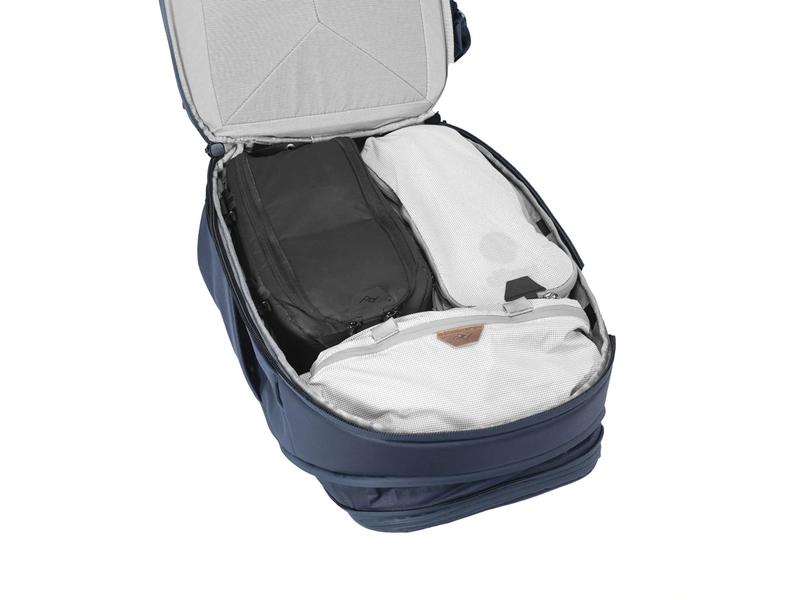 Peak Design Fotorucksack Travel 30L Midnight Robuster Tagesrucksack für kürzere Reisen und den Alltag