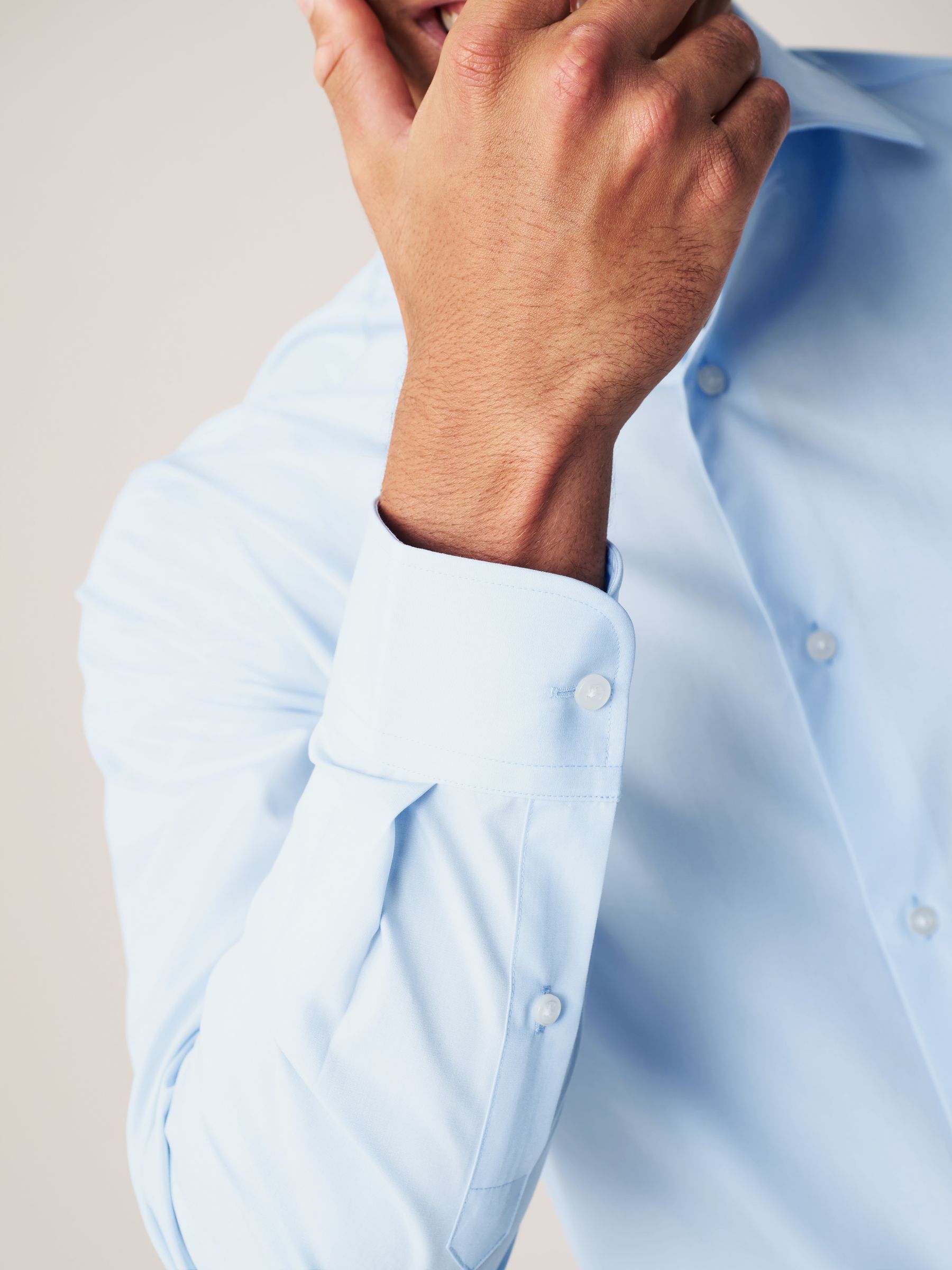 Wit/blauw - Normale Pasvorm - Onderhoudsvriendelijke nette overhemden met lange mouwen met enkele manchetten, verpakking van 2