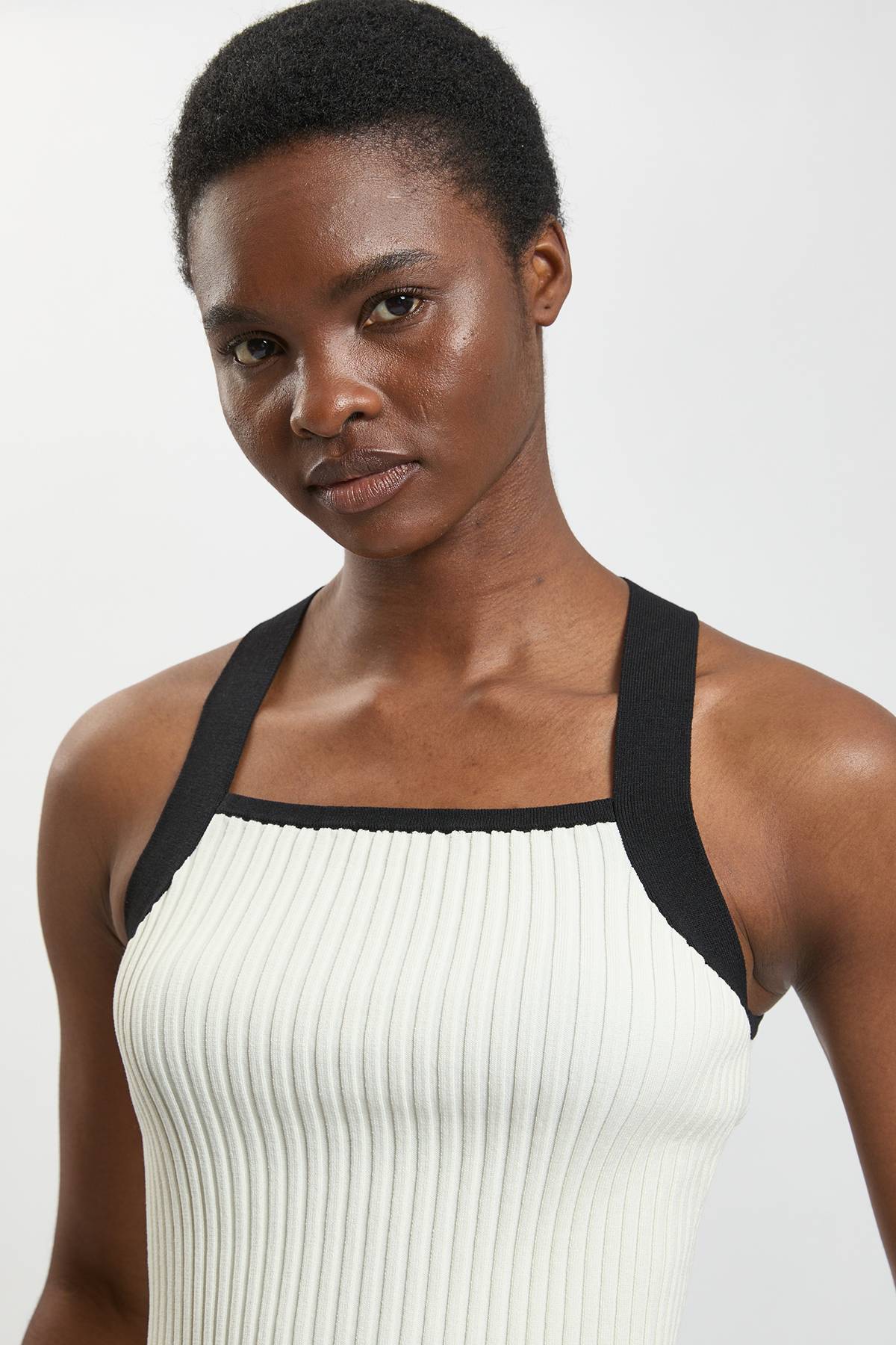 KarenMillen Haut Sans Manches En Maille Côtelée À Rayures Et Blocs De Couleur