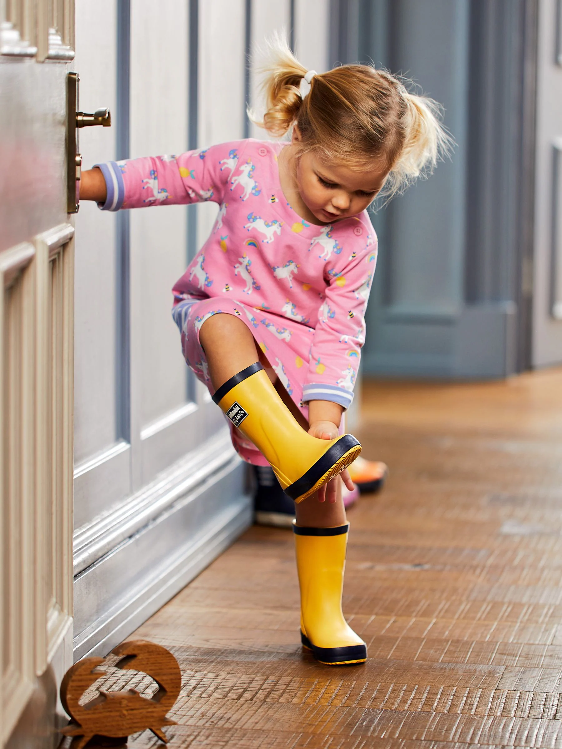 JoJo Maman Bébé Contrast Trim Lined Wellies