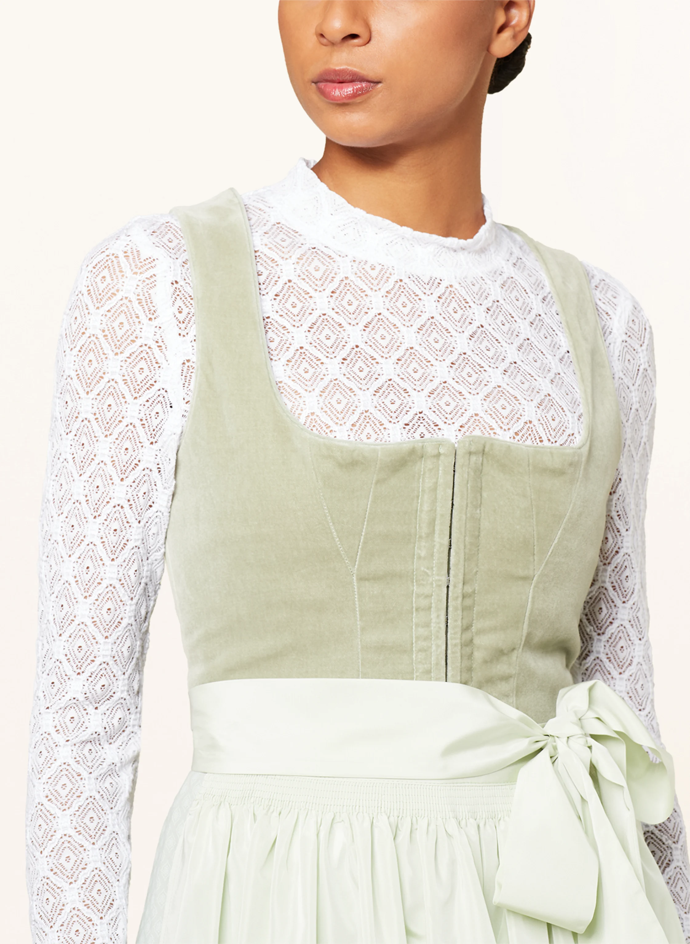 WALDORFF Dirndlbluse aus Spitze