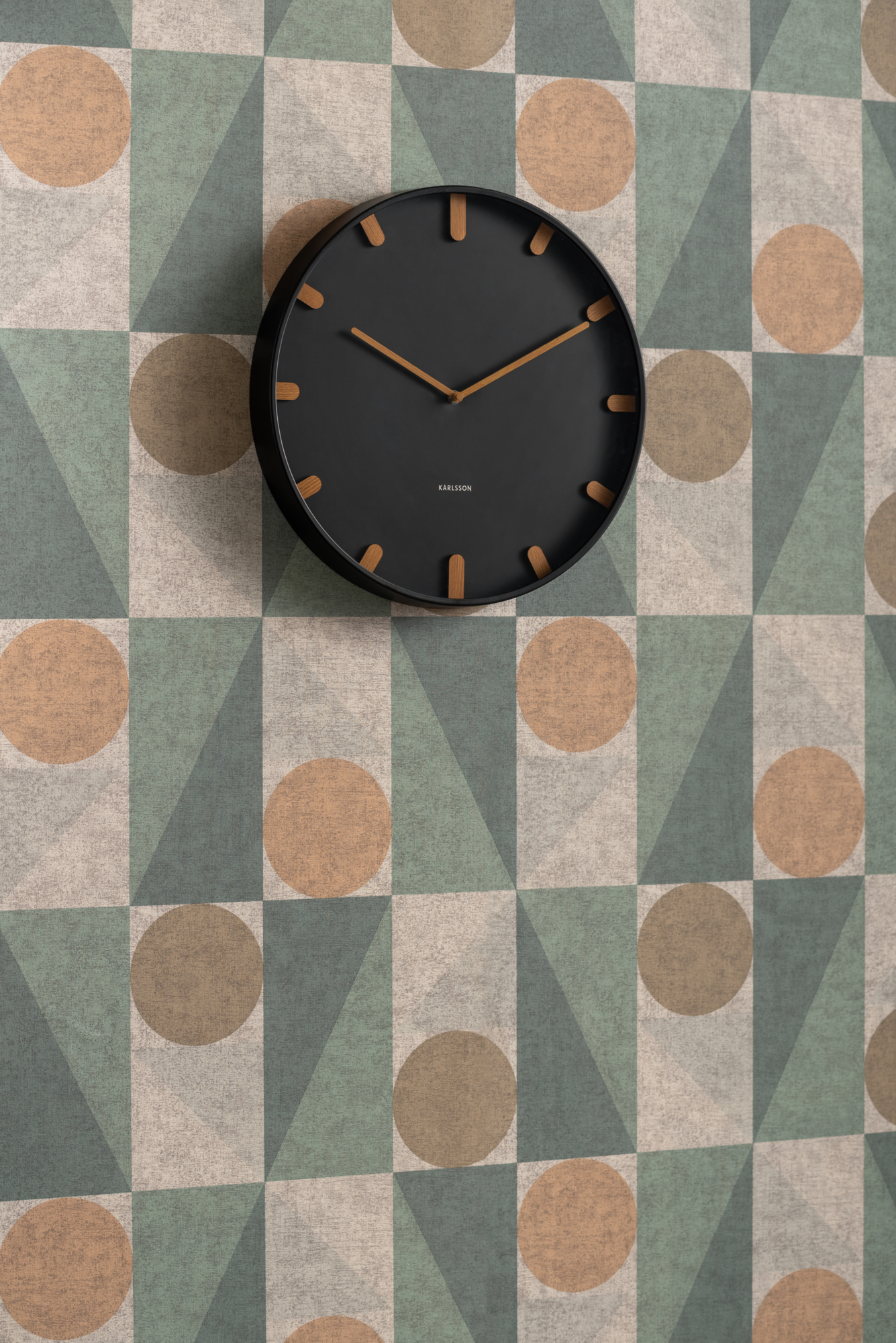 Wall clock Grace metal black